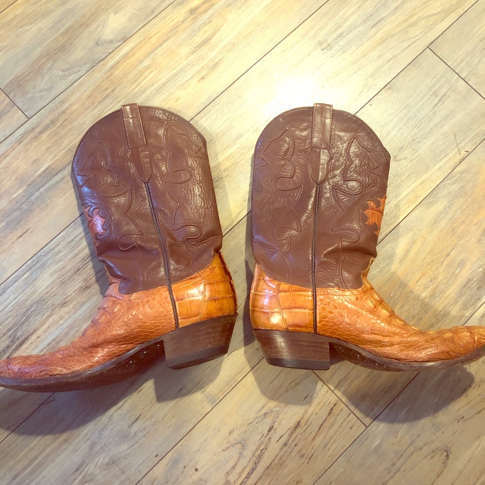 Cowtown Tan and Brown Cowboy Boots